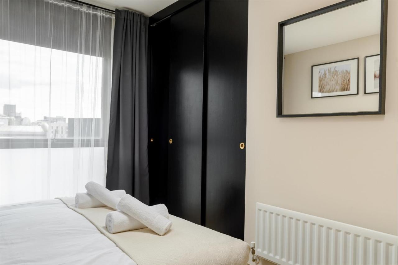 Premium Apartment - Allocated Parking - Great Location Plymouth Ngoại thất bức ảnh