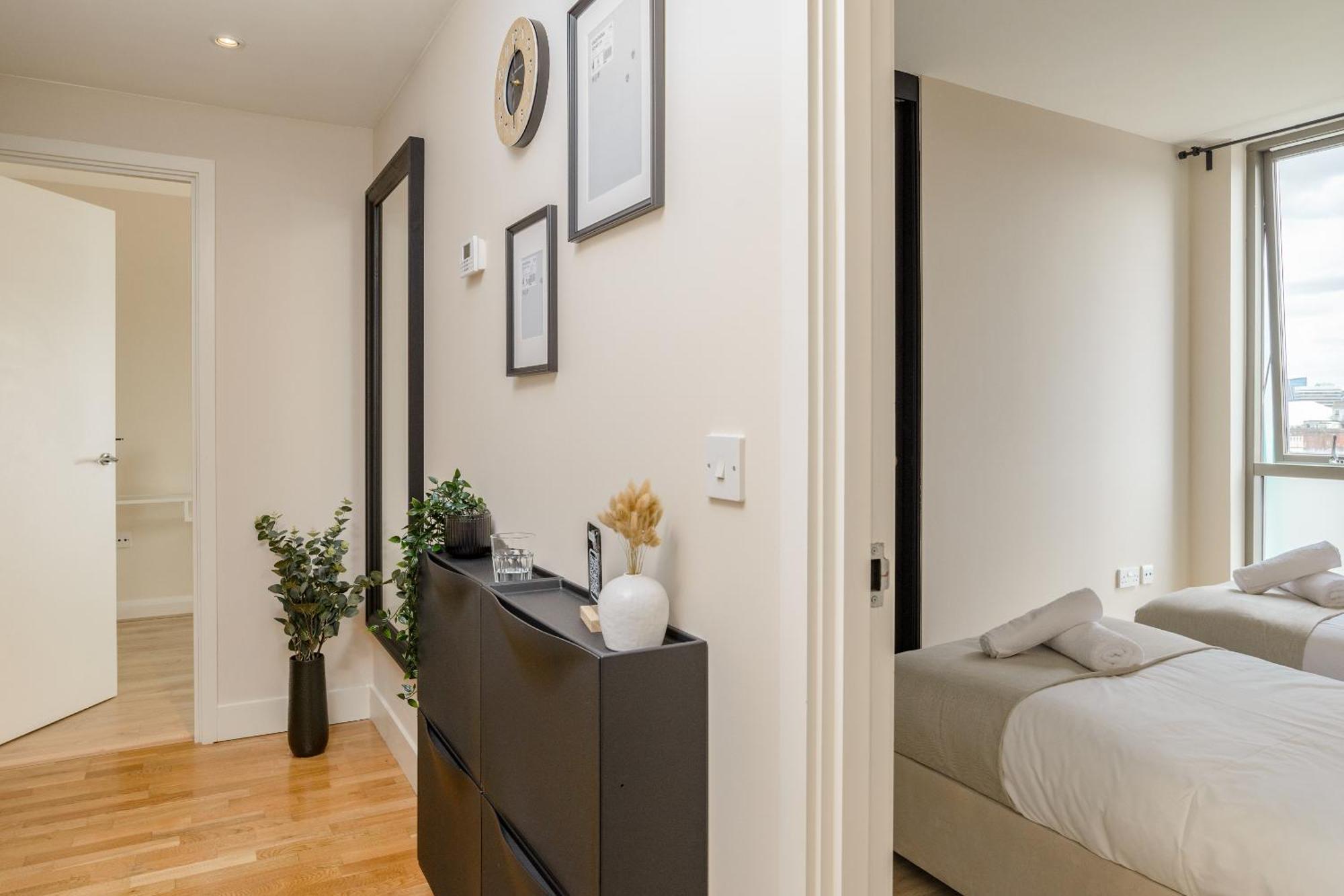 Premium Apartment - Allocated Parking - Great Location Plymouth Ngoại thất bức ảnh