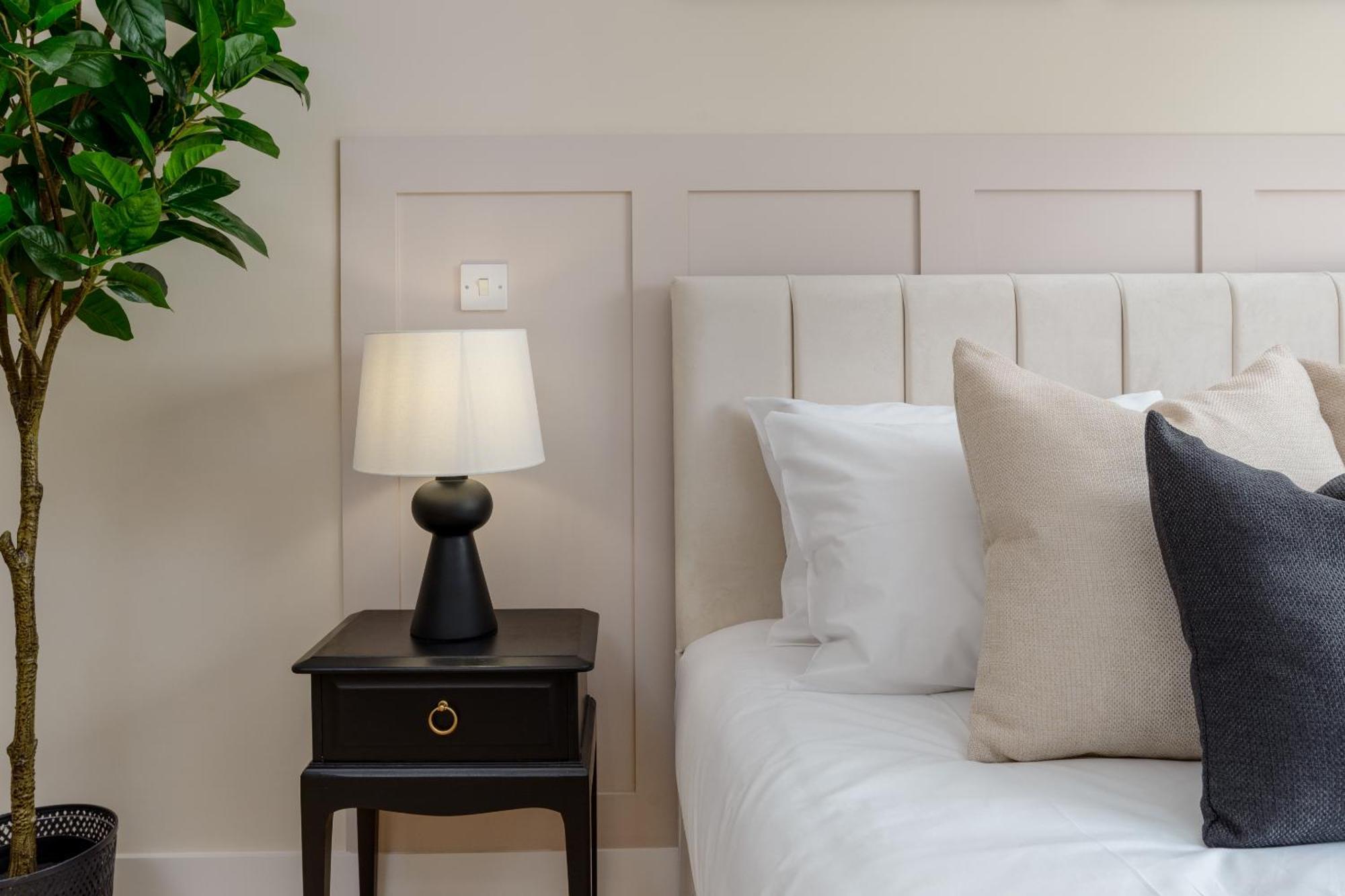 Premium Apartment - Allocated Parking - Great Location Plymouth Ngoại thất bức ảnh